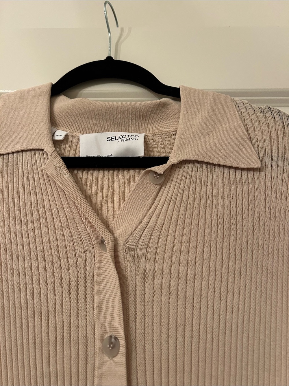 Selected Femme Beige Ribbed Button-Front Collared Top - Picture 2 of 3